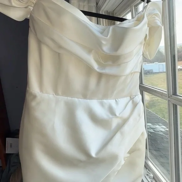 W Too by Watters Marlina Wedding Mini dress size 6 - Picture 9 of 9